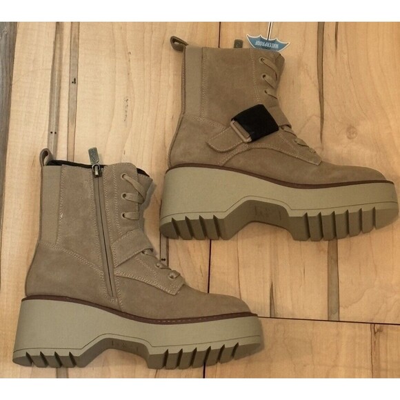 Aqua College Women Gecko Waterproof Platform Combat Lace-Up Boots Sand Suede - Picture 4 of 5